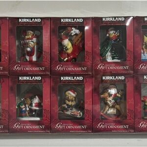 Kirkland Signature Holiday Ornament Collection - Red and Green